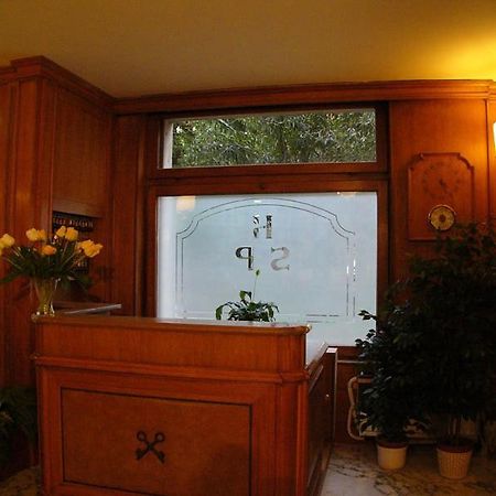 Hotel San Pietro Rome Bagian luar foto